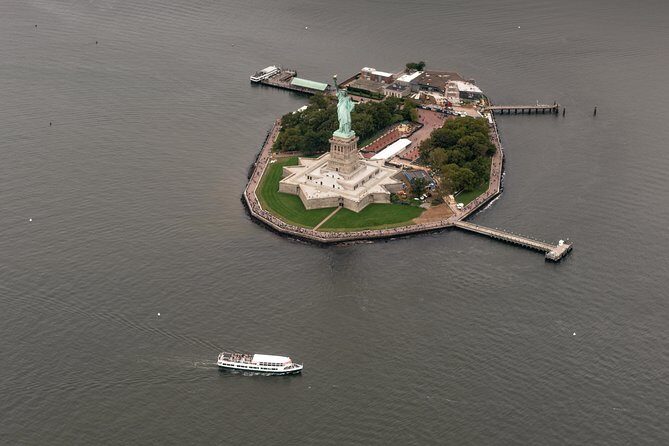 New York City Grand Island Helicopter Tour - An In-Depth Look at the Experience