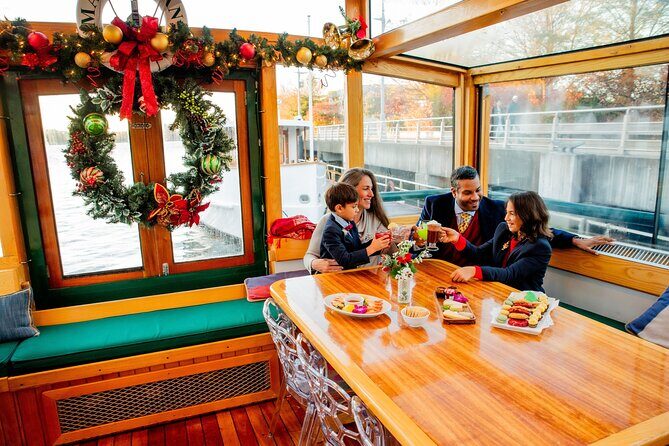 New York City Holiday Brunch Cruise on Classic Boat - Who Will Enjoy This Cruise?