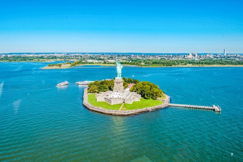 New York City: Manhattan Helicopter Tour - The Value Proposition