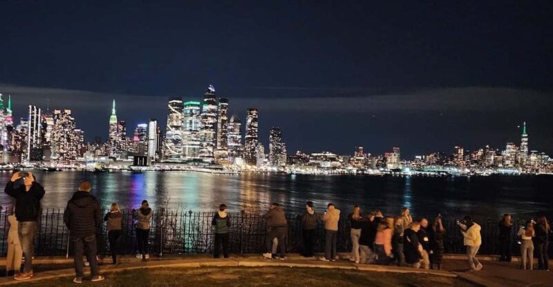 New York City Night Views - A panoramic hop-on-hop-off tour - An In-Depth Look at the Tour Experience