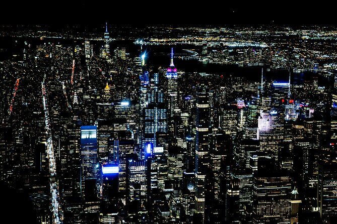 New York City Private Tour by Plane at Night - An In-Depth Look at the Night Sky over NYC
