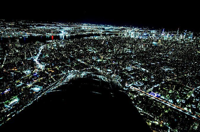 New York City Private Tour by Plane at Night - FAQ