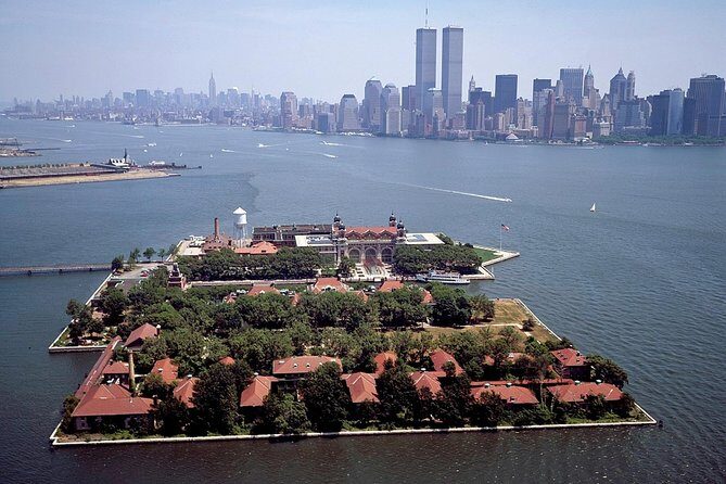 New York City Skyline and Statue of Liberty Cruise - Who Will Love This Cruise?