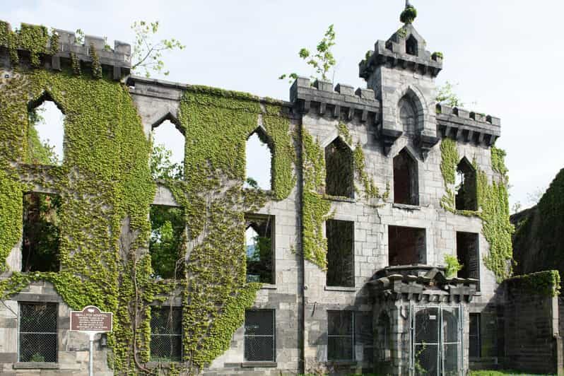 New York City: Smallpox Hospital Photo Tour - A Detailed Look at the New York City: Smallpox Hospital Photo Tour