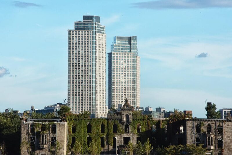 New York City: Smallpox Hospital Photo Tour - Who Will Benefit Most?