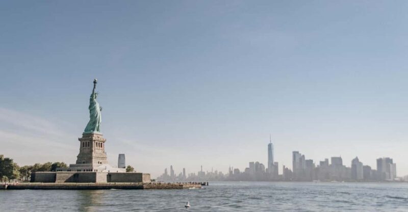 New York City: Statue of Liberty & Battery Park Guided Tour - What Makes This Tour Stand Out?