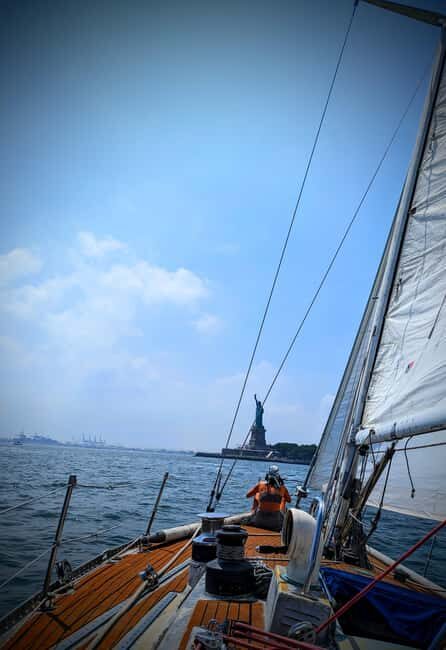 New York City: Statue of Liberty Sailing Charter - Who Should Consider This Tour?