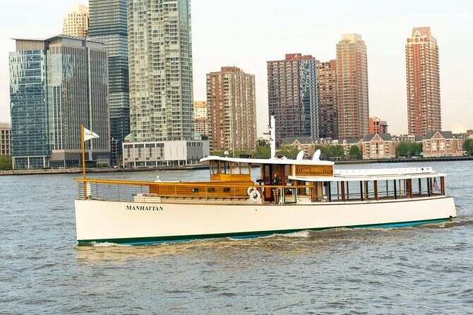 New York City Sunset Cruise on a Yacht - FAQs