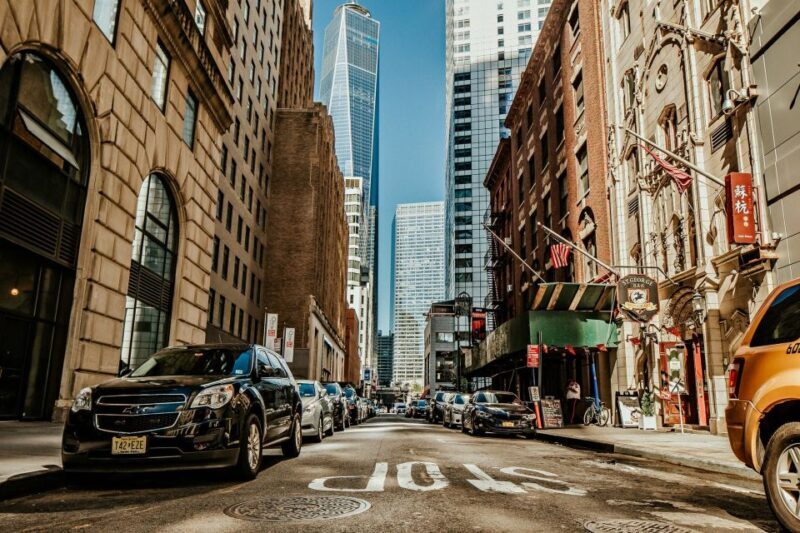 New York City: Via private SUV/VAN Highlights Tour. 13 max - FAQ