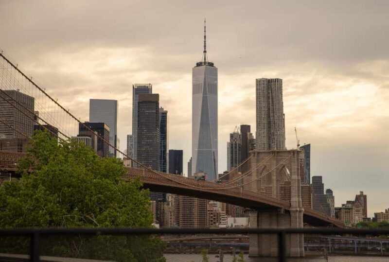 New York City Walk Tour Williamsburg DUMBO Brooklyn Bridge - Crossing the Brooklyn Bridge: The Classic View