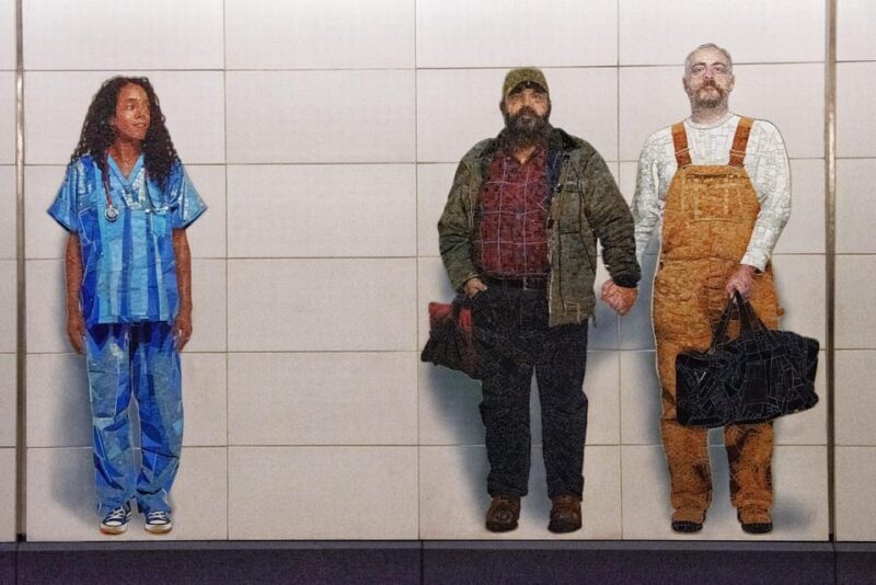 New York City:Subway Stations, Murals, and People Photo Tour - FAQs