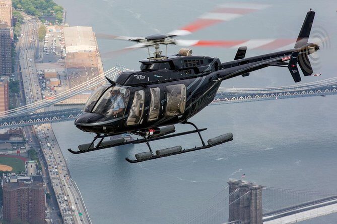 New York Helicopter Tour: Manhattan Highlights - Who Should Consider This Tour?