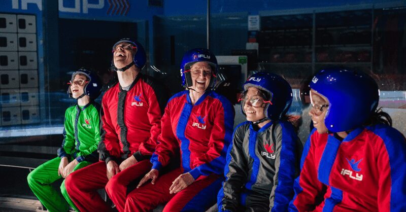 New York: iFLY Queens First-Time Flyer Experience - The Value of Personal Assistance and Gear