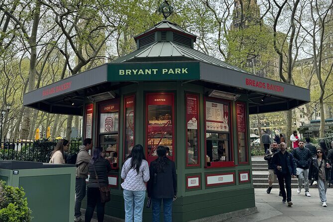 New York Midtown South Art and Architecture Tour - Bryant Park and Madison Square Park