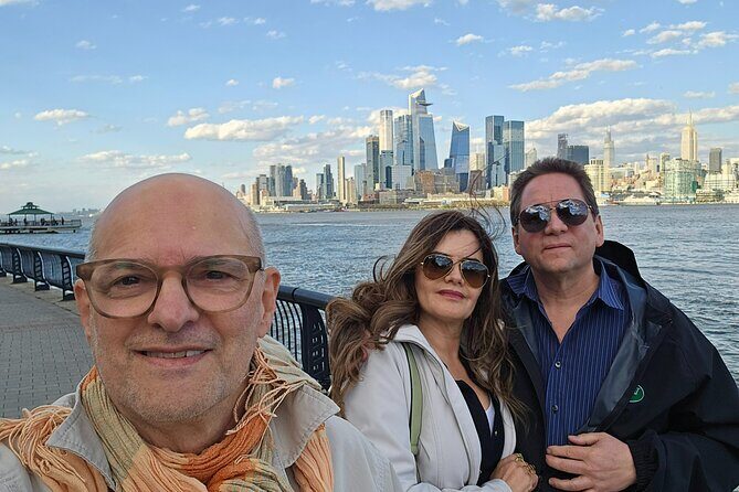 New York Skyline Magic - Private Tour With a Real Local - A Closer Look at the Itinerary