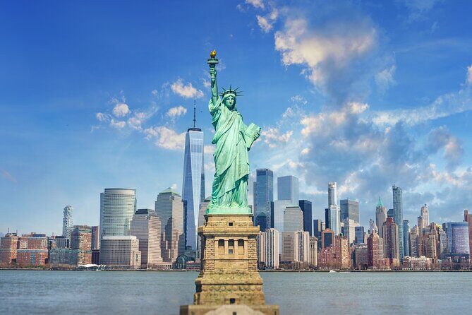 New York Statue of Liberty and Happy Hour Cruise Combo - Who Should Consider This Tour