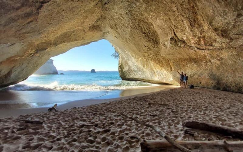 New Zealand: Guided 90-Day Tour of North & South Islands - Key Points
