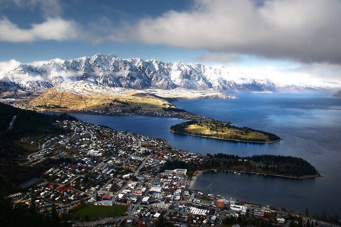 New Zealand Queenstown Airport (ZQN) to Queenstown City Centre - Pricing and Value Analysis