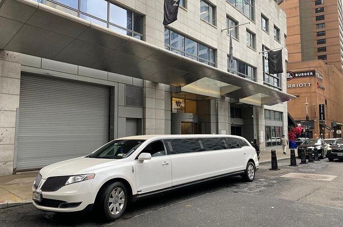 Newark To Manhattan Private Transfer in SUV, Limousine or Van - FAQ