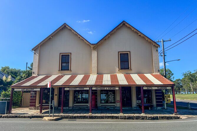 Newcastle: Country Towns River & Farm Tour with BBQ - FAQ
