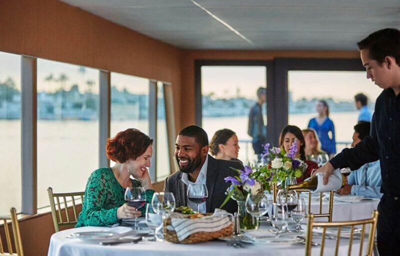 Newport Beach: City Cruises Weekend Dinner Cruise with DJ - Key Points