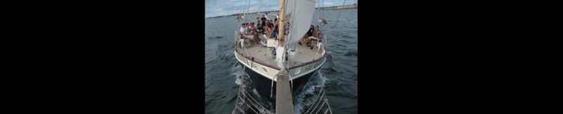 Newport: Morning Mimosa Sail aboard Schooner Aquidneck - Authenticity and Value