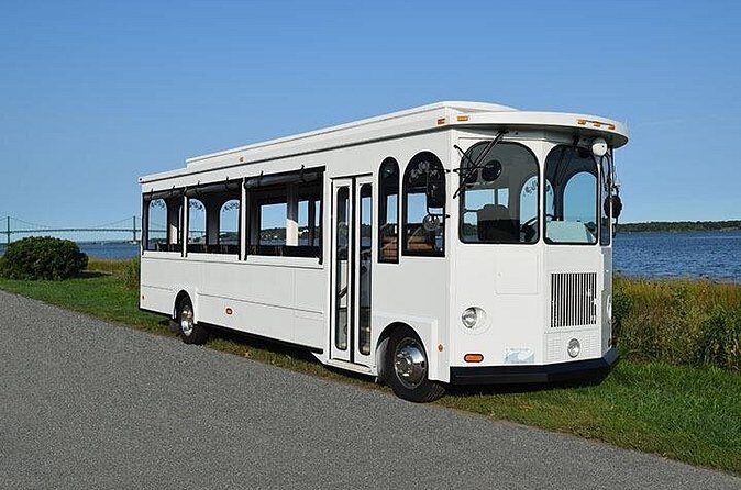 Newport Open Air Trolley Tour (Ages 5+ only) - An In-Depth Look at the Tour Itinerary