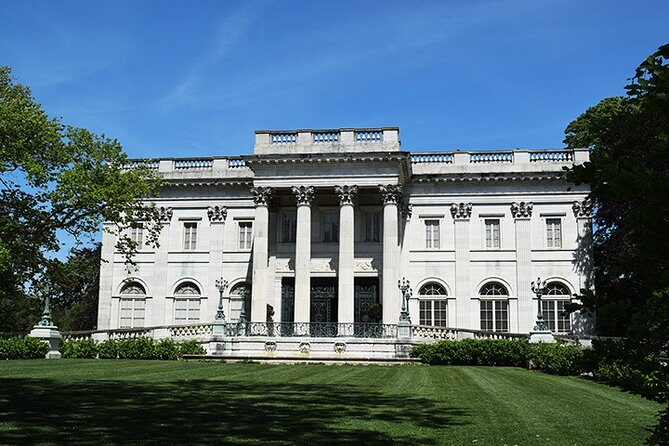 Newport RI Mansions Scenic Trolley Tour (Ages 5+ only) - FAQs