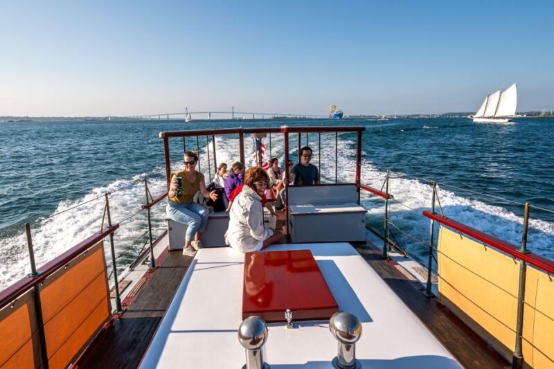 Newport: Sunset Cocktail Cruise - Who Will Love This Cruise?