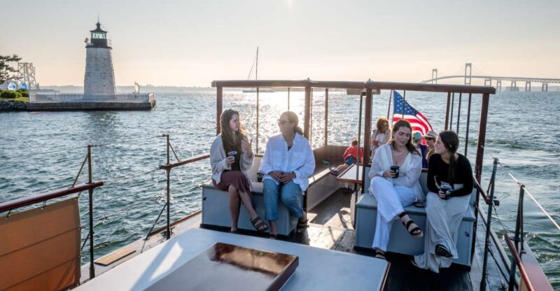 Newport: Yacht Sightseeing Cruise - Key Points
