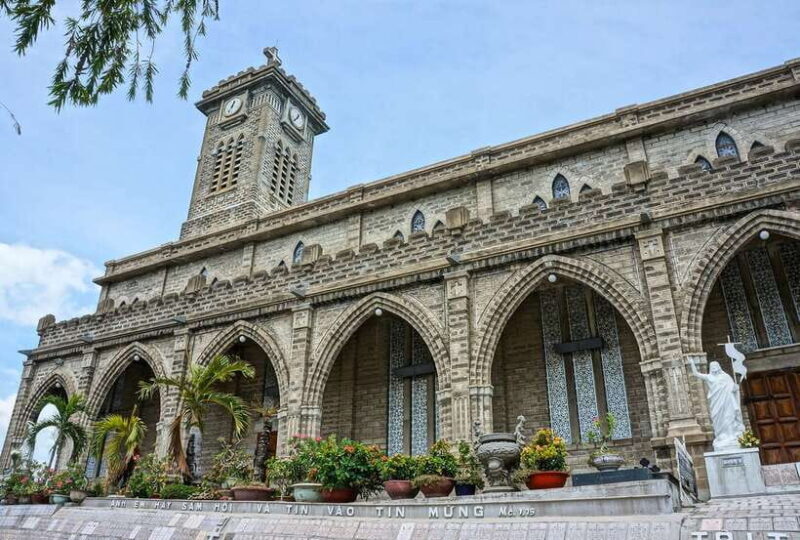 Nha Trang Best Price of Top Sight Must Visit City Tour - Transportation and Group Size