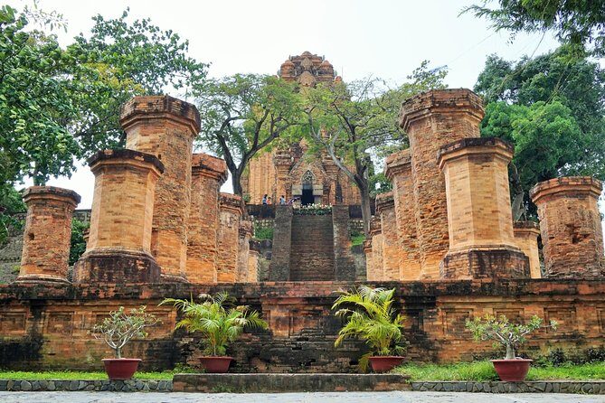 Nha Trang Half Day Tour to Po Nagar and Long Son Pagoda - Why This Tour Is a Great Value