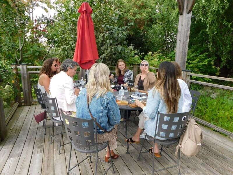 Niagara Falls, Canada: Escarpment Boutique Wine Tour - Key Points