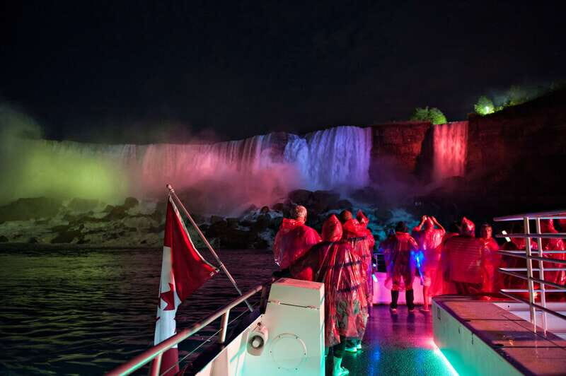 Niagara Falls, Canada: Evening Fireworks Cruise - The Real Traveler Experience