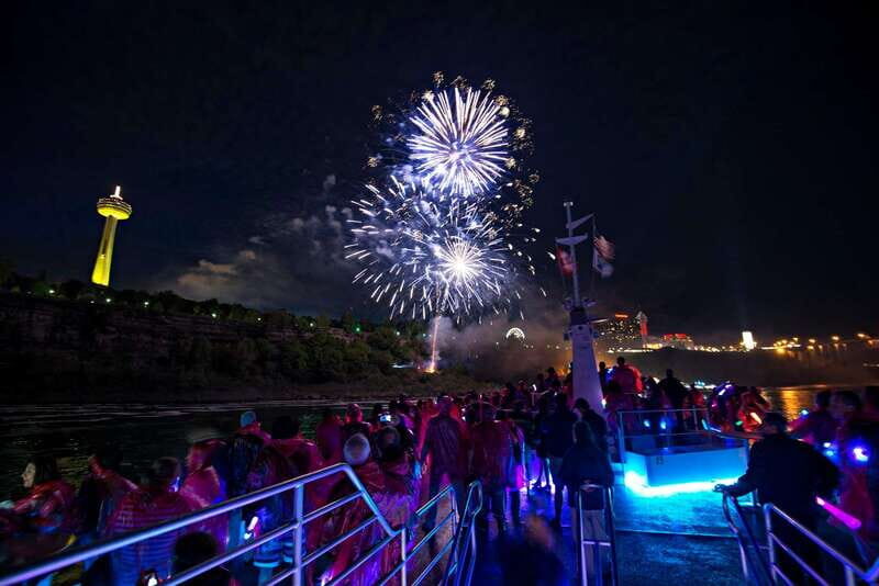 Niagara Falls, Canada: Evening Fireworks Cruise - Who Will Enjoy This Tour?