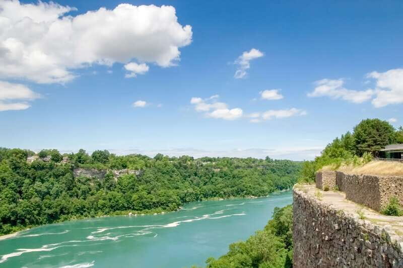 Niagara Falls: Canadian and American Deluxe Day Tour - FAQ
