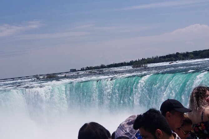 Niagara Falls Day Tour From Toronto with Fast track Niagara Cruise - FAQ