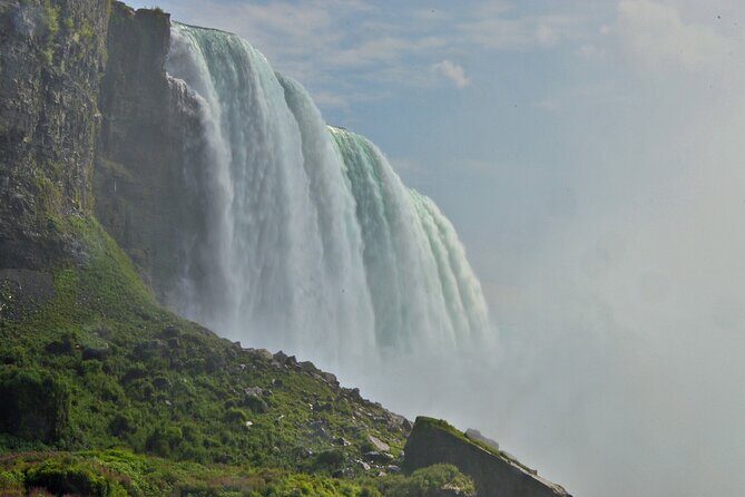 Niagara Falls Day Trip by Air includes Maid of the Mist Seasonal - The Flight and Transportation Experience