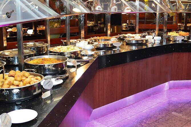 Niagara Falls Evening Tour with Boat, Journey, Dinner & Fireworks - Frequently Asked Questions
