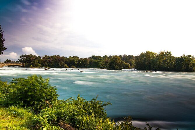 Niagara Falls Night Illumination Tour: Holiday Edition - Practical Tips for Making the Most of Your Tour