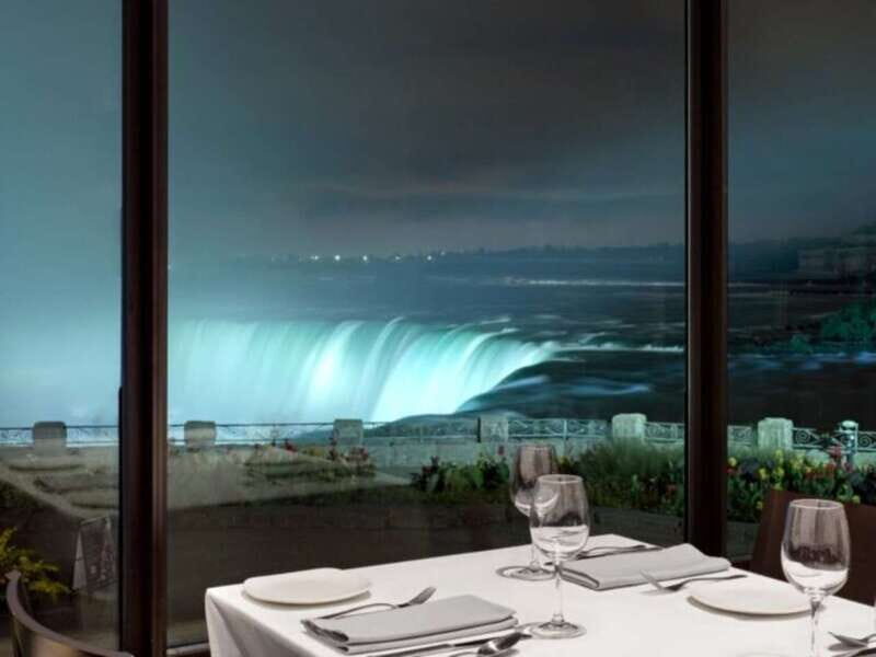 Niagara Falls: Night Tour with Fireworks Boat Ride & Dinner - What the Experience Entails