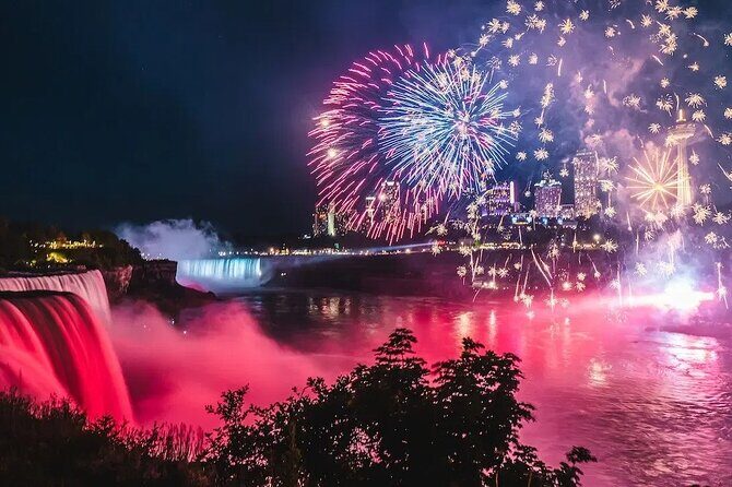 Niagara Falls Nightlight Experience with Fireworks (USA Side) - The Experience in Practice