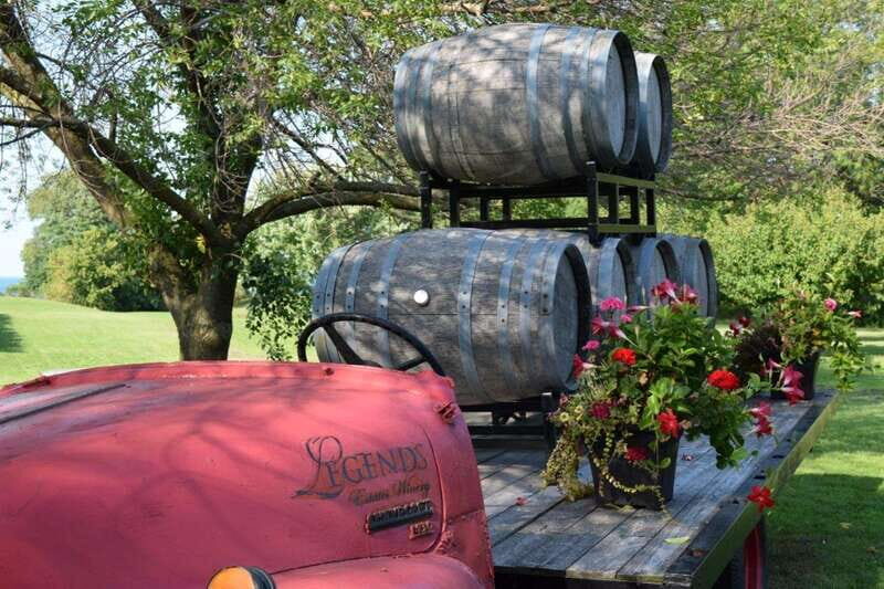 Niagara Falls: Public Niagara Wine Tour with Transportation - FAQs