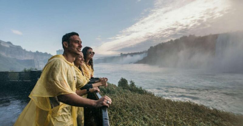 Niagara Falls Scenic Day Tour from Toronto Airport Pickup - Key Points