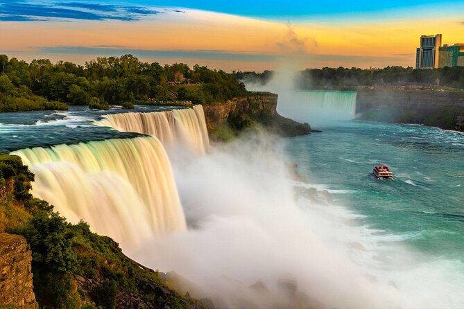 Niagara Falls, Toronto, Philadelphia, DC 5-Day Tour from NYC - Key Points