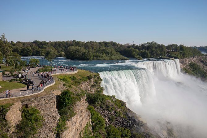 Niagara Falls, Toronto, Philadelphia, DC 5-Day Tour from NYC - How This Tour Balances Value and Experience