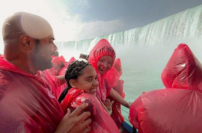 Niagara Falls Tour With Journey Behind the Falls & Boat Cruise - The Sum Up
