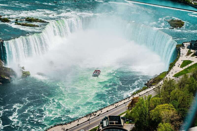 Niagara Falls Tour with Skip the Line Cruise - Authentic Experiences and Traveler Feedback
