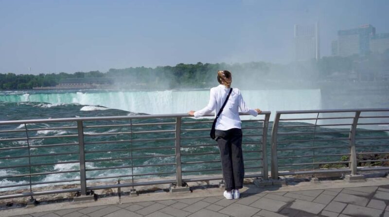 Niagara Falls US: Premium Highlights Tour + Maid of the Mist - Key Points