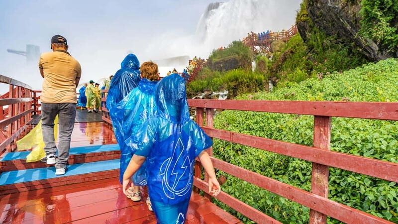 Niagara Falls: USA and Canada Tour with Boat Cruise + Lunch - FAQ